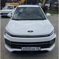 Москвич 3 1,5 CVT Стандарт