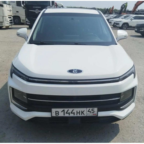 Москвич 3 1,5 CVT Стандарт