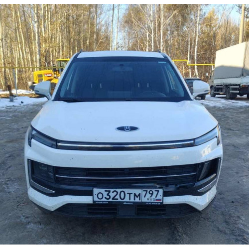 Москвич 3 1.5 CVT Стандарт плюс