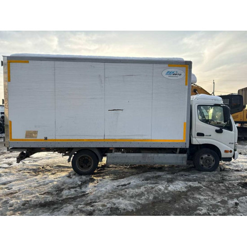 РЕФАВТО 27620A на шасси HINO 300 4x2 Изотермический/рефрижератор 1757J3 (Рефрижератор, Дизельный, 4,0 л, 150 л.с.) РЕФАВТО 27620A на шасси HINO 300 4x2 Изотермический/рефрижератор 1757J3 (Рефрижератор, Дизельный, 4,0 л, 150 л.с.)