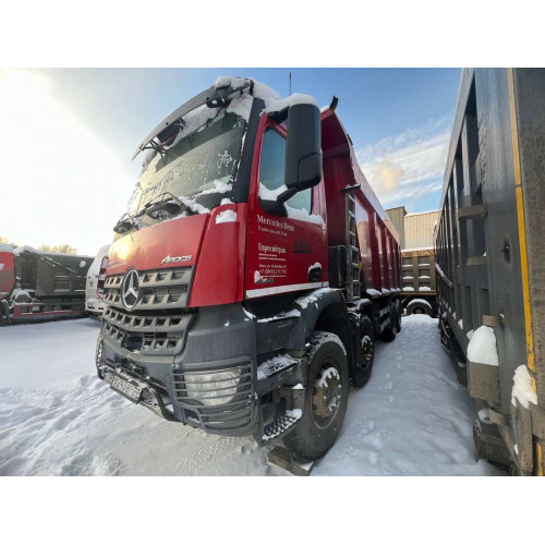 Mercedes-Benz Arocs 8x4 Самосвал