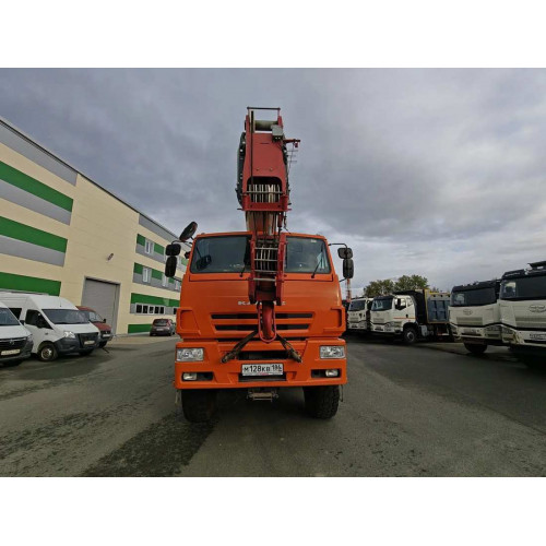 КамАЗ 6560 8x8 Автокран КС-65717 (6929E1-3) (Дизельный, 11,8 л, 400 л.с., МТ)