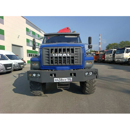 Ural NEXT 4320 6x6 Седельный тягач с КМУ SM03-04N (Дизельный, 6,7 л, 273 л.с., МТ)