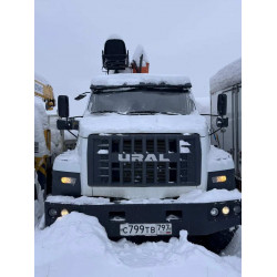 Ural NEXT 4320 6x6 Бортовой с КМУ U1B1A1 	(Дизельный, 6,7 л, 273 л.с., МТ)
