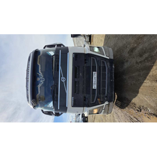Volvo FH 4x2 Седельный тягач FH-TRUCK (Дизельный, 12,8 л, 428 л.с., АТ)