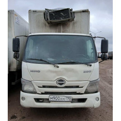 Центртранстехмаш АФ-4771* на шасси HINO 300 4x2 изотермический/рефрижератор с гидробортом (кат. C) АФ-477100-02 (Рефрижератор, Дизельный, 4,0 л, 165 л.с., МТ)