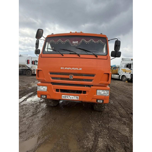 КамАЗ 43118 6x6 Седельный тягач с КМУ 659102 (Дизельный, 11,8 л, 300 л.с., МТ)