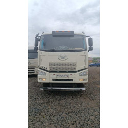 FAW J6 6x4 Зерновоз 558983-41 (Дизельный, 11,1 л, 420 л.с., МТ)
