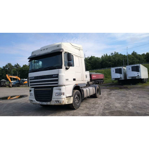 DAF XF 4x2 Седельный тягач XF 6x2 Седельный тягач DAF XF 4x2 Седельный тягач XF 6x2 Седельный тягач