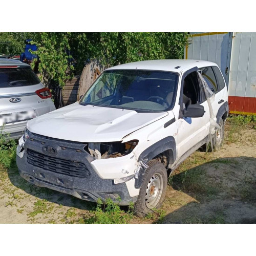 LADA Niva Travel Спецсерия BLACK 80hp 5MT