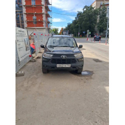 LADA Niva Travel KHL 1.7 5MT( 80 лс.)