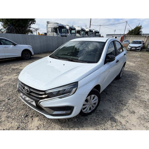 LADA Vesta седан Comfort 24 1.6 106hp 5MT
