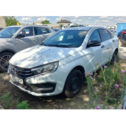 LADA Vesta седан Comfort 24 1.6 106hp 5MT