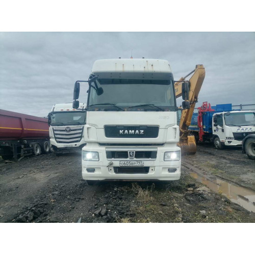 КамАЗ 5490 4x2 Седельный тягач 5490-S5 (Дизельный, 12,0 л, 401 л.с., МТ)