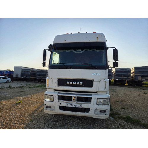 КамАЗ 5490 4x2 Седельный тягач 5490-S5 (Дизельный, 12,0 л, 401 л.с., МТ)