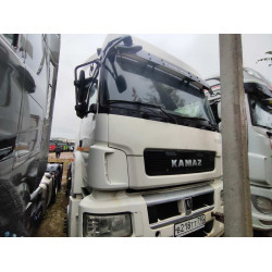 КамАЗ 5490 4x2 Седельный тягач 5490-S5 (Дизель/Газ, 12,0 л, 401 л.с., МТ)