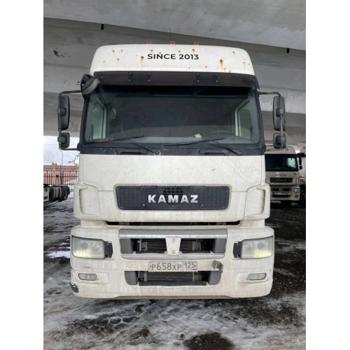 КамАЗ 5490 4x2 Седельный тягач 5490-DC (Дизельный, 12,0 л, 401 л.с., МТ)