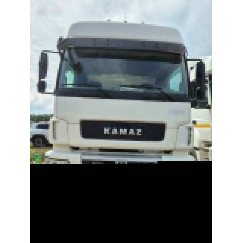 КамАЗ 5490 4x2 Седельный тягач 5490-892-DС (Дизель/Газ, 12,0 л, 401 л.с., МТ)