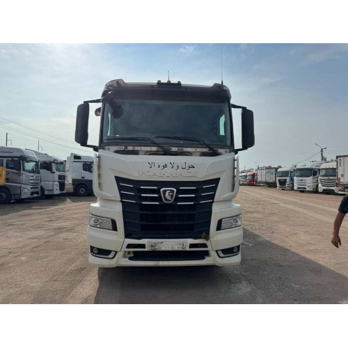 КамАЗ 54901 4x2 Седельный тягач 54901-94 (Дизельный, 11,9 л, 450 л.с., АТ)