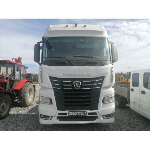 КамАЗ М1945 4x2 Седельный тягач 54901-92 (Дизельный, 11,9 л, 450 л.с., АТ)