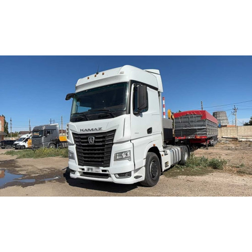 КАМАЗ 54901 4x2 Седельный тягач М1945 КАМАЗ 54901 4x2 Седельный тягач М1945