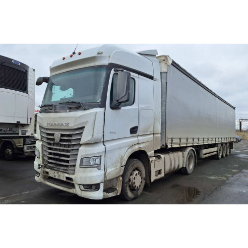 КАМАЗ М1946 4x2 Седельный тягач М1946 КАМАЗ М1946 4x2 Седельный тягач М1946