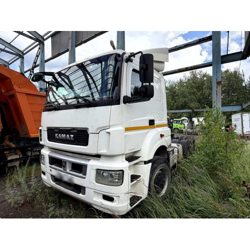 КАМАЗ 65206 6x4 Седельный Тягач 65206 6x4 Седельный Тягач