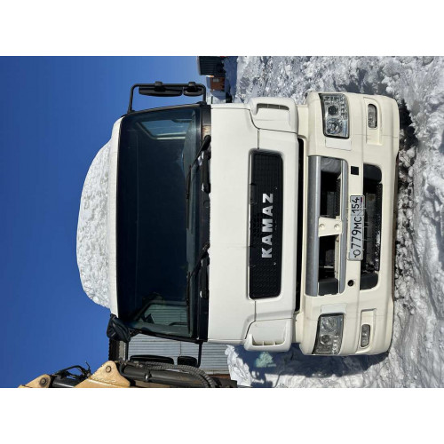 КамАЗ 65206 6x4 Седельный тягач 65206-T5 (Дизельный, 12,0 л, 428 л.с., МТ)