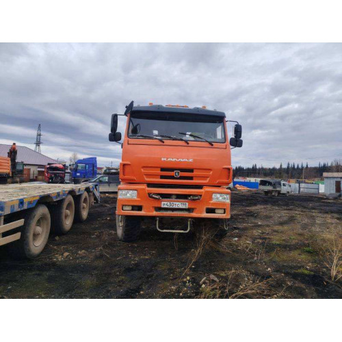 КамАЗ 65221 6x6 Седельный тягач 65221-53 (Дизельный, 11,8 л, 400 л.с., МТ) КамАЗ 65221 6x6 Седельный тягач 65221-53 (Дизельный, 11,8 л, 400 л.с., МТ)