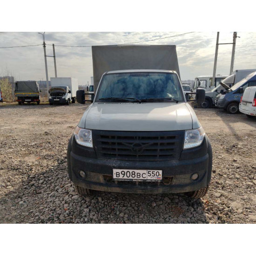 UAZ Profi 236022 (Бортовой, Бензиновый, 2,7 л, 150 л.с. МТ)