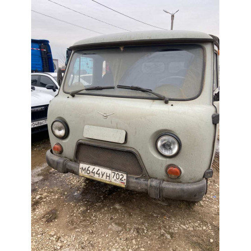 UAZ 3909* Бортовой 390945 (Тент, 4+1 мест, без ABS, Бензиновый, 2,7 л, 112 л.с.)