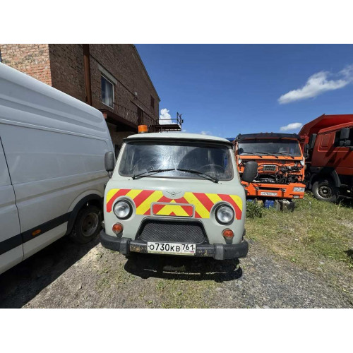 UAZ 3909* Грузопассажирский 390995-04 (Фургон, 6+1 мест, без ABS, Бензиновый, 2,7 л, 112 л.с.)