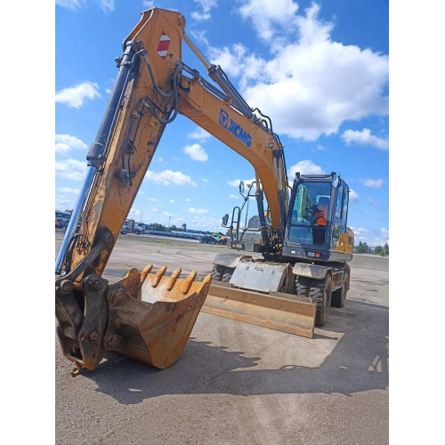 XCMG XE180* Экскаватор колесный XE180WD (Дизельный, 4,5 л, 141 л.с., АТ)