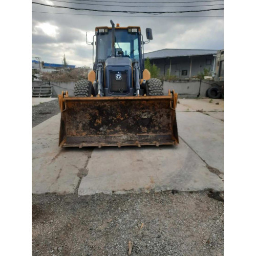 XCMG XC8* Экскаватор-погрузчик XC8-S3570 (Дизельный, 3,6 л, 100 л.с., АТ)