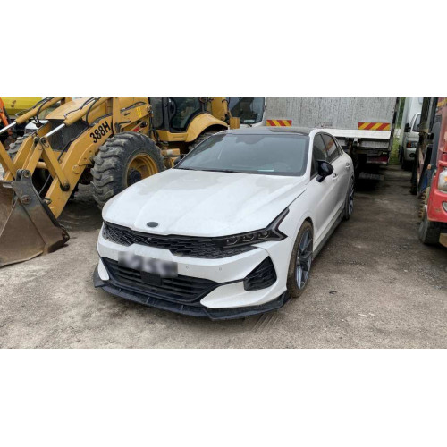 Kia K5 Luxe 2.5 8AT