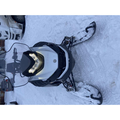 РУССКАЯ МЕХАНИКА Frontier 1000 Снегоход S10001000-06 Frontier 1000 (Бензиновый, 1,0 л, 72 л.с., АТ)