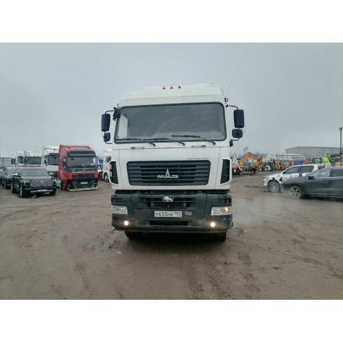 МАЗ 5440 4x2 Седельный тягач 544028-570-031 (Дизельный, 11,6 л, 423 л.с., МТ)