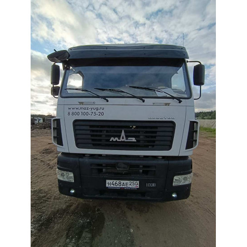 МАЗ 5440 4x2 Седельный тягач 544028-570-031 (Дизельный, 11,6 л, 423 л.с., МТ)
