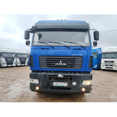 МАЗ 5440 4x2 Седельный тягач 544028-570-031 (Дизельный, 11,6 л, 423 л.с., МТ)