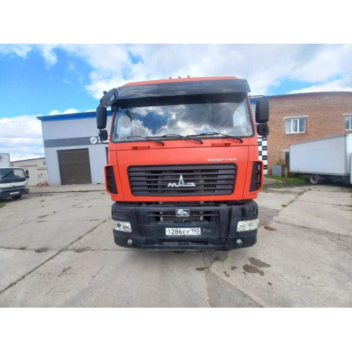 МАЗ 5440 4x2 Седельный тягач 544028-570-031 (Дизельный, 11,6 л, 423 л.с., МТ)