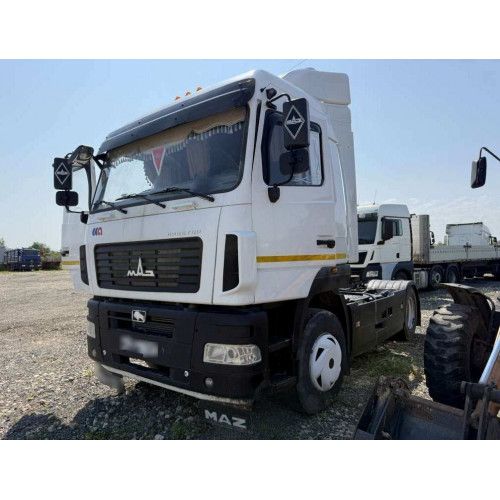 МАЗ 5440 4X2 Седельный тягач 544028-570-031