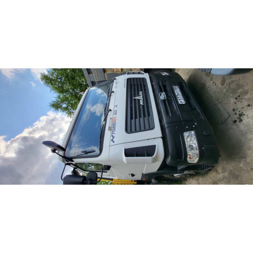 МАЗ 5440 4x2 Седельный тягач 5440С5-8580-031 (Дизельный, 6,7 л, 328 л.с., МТ)
