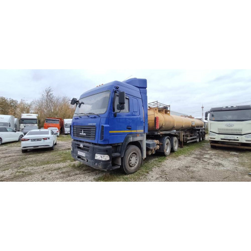 МАЗ 6430 6x4 Седельный тягач 643008