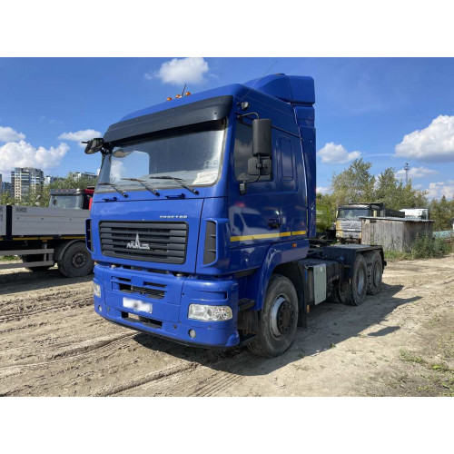 МАЗ 6430 6x4 Седельный тягач 643028 МАЗ 6430 6x4 Седельный тягач 643028