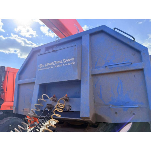 УралСпецТранс 9465* Полуприцеп бортовой 946511-000J311-31 УралСпецТранс 9465* Полуприцеп бортовой 946511-000J311-31