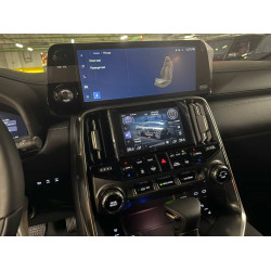Lexus LX500d