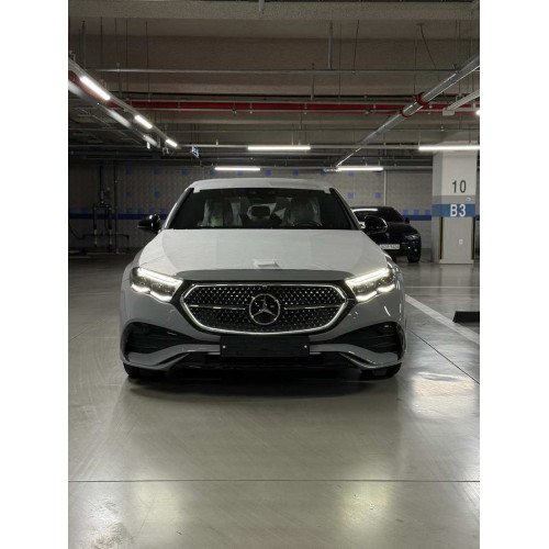 Mercedes-Benz E-CLASS 300 4MATIC юбилейная