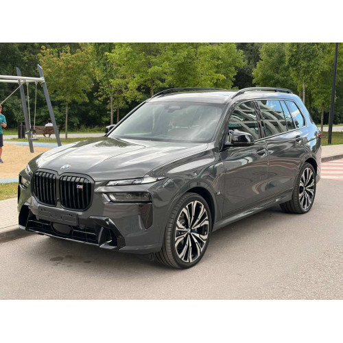 BMW X7 M60i